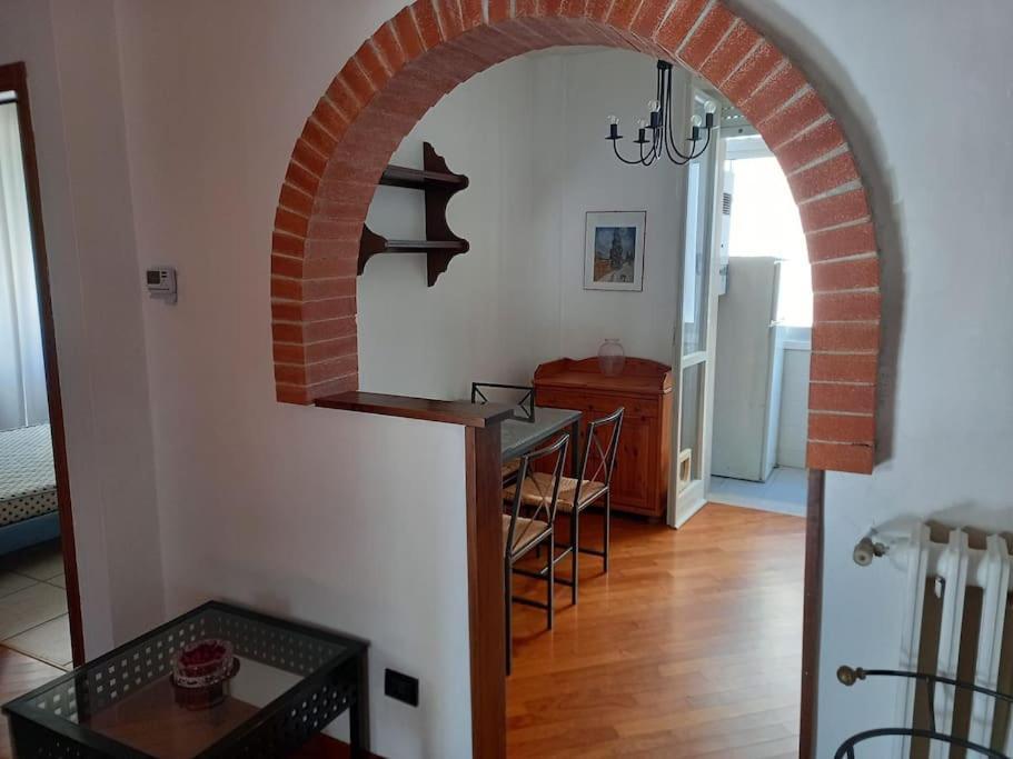 Ferienwohnung Casa Lola Livorno Exterior foto
